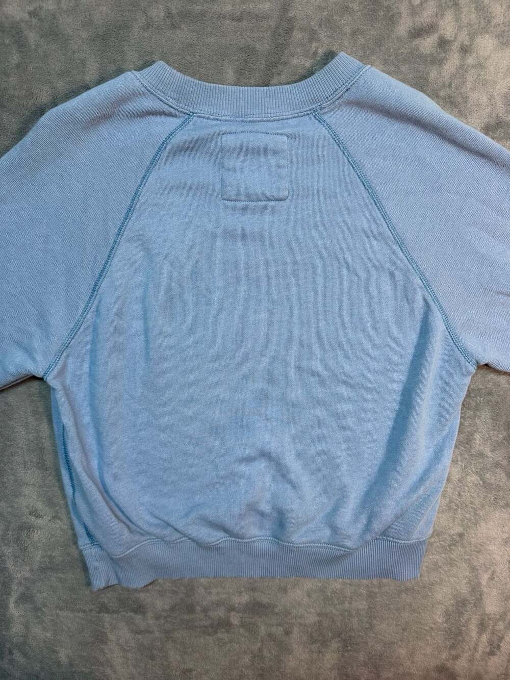 American Eagle Light Blue Daisy Floral Graphic Crewneck Sweatshirt size small - Picture 6 of 7
